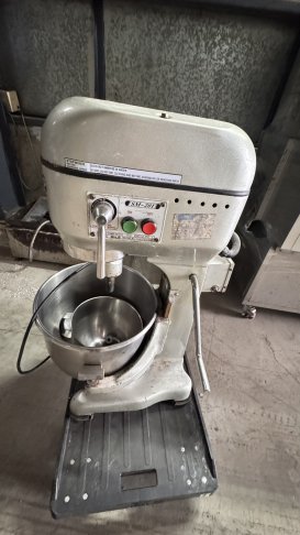中古攪拌機 2